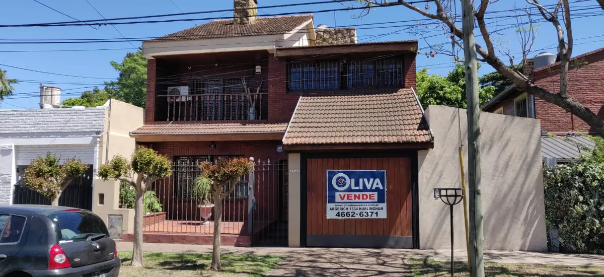 Hermoso chalet – Casa en venta en Hurlingham