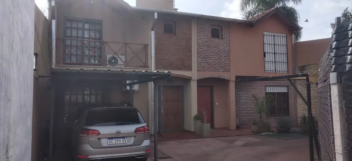 Impecable dúplex – PH en venta en Hurlingham