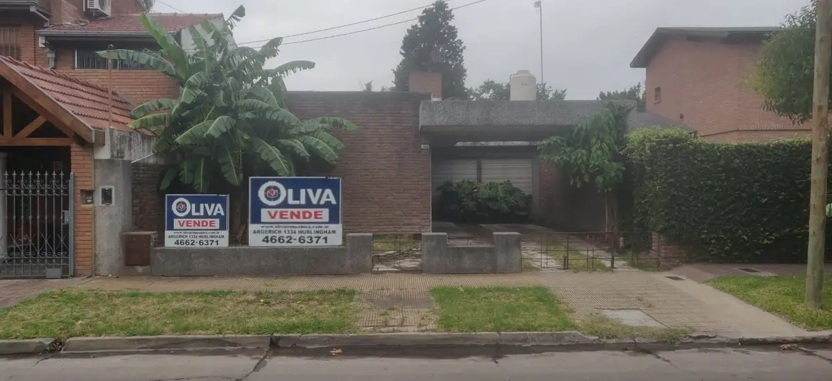 Casa americana en zona residencial – Casa en venta en Hurlingham