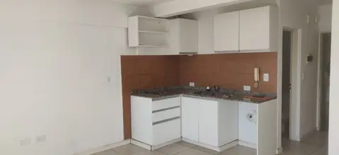 Monoambiente en 5to piso, Morón: foto 4 de la galería