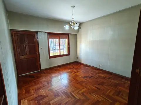 Hermoso chalet en zona céntrica, Hurlingham: foto 1 de la galería