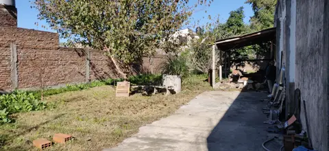 Importante lote, Hurlingham: foto 2 de la galería