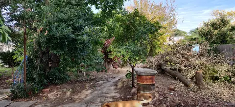 Lote amplio en zona residencial, Hurlingham: foto 1 de la galería