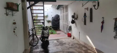 Casa en PH al frente, Hurlingham: foto 2 de la galería