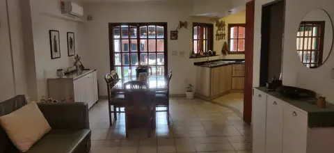 Impecable dúplex, Hurlingham: foto 1 de la galería