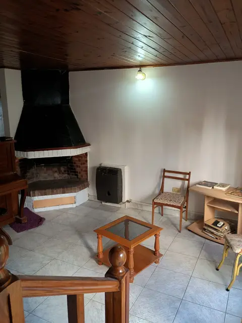 Chalet en 2 plantas, Hurlingham: foto 2 de la galería