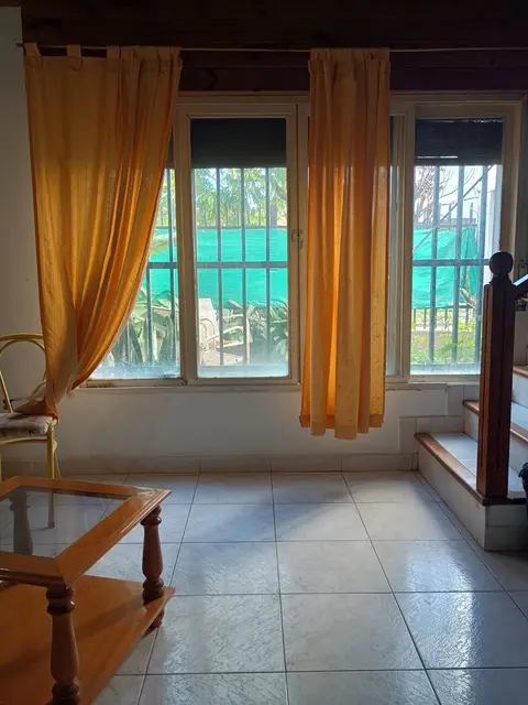 Chalet en 2 plantas, Hurlingham: foto 4 de la galería