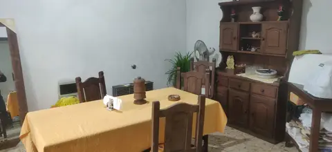 Casa en dos plantas en Parque Johnston, Parque Johnston: foto 3 de la galería