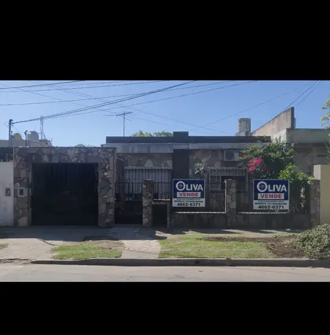 Casa americana en Parque Johnston – Casa en venta en Parque Johnston