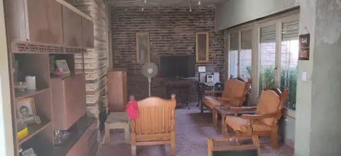 Casa americana en zona residencial, Hurlingham: foto 1 de la galería