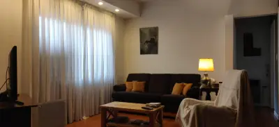 Casa en 2 plantas en excelente ubicación, Hurlingham: foto 3 de la galería